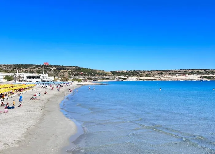Front 3-bedroom Mellieħa